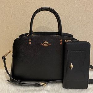 Coach purse and wallet set
